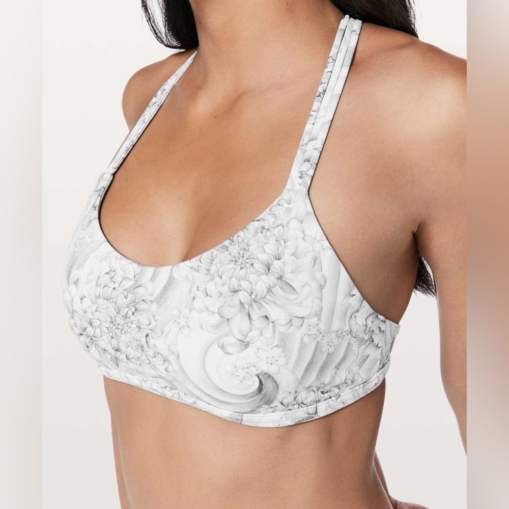 Lululemon Love Knot Bra-Size 4